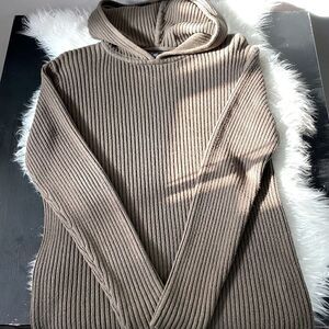 Forever21 | Olive hooded Ribbed sweater Lg ,long sleeve.